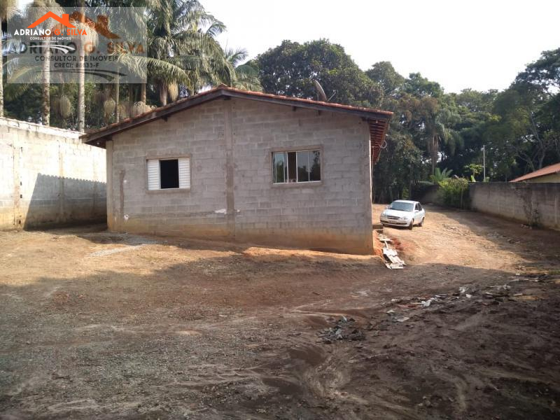 Chácara para Venda em Embu das Artes / SP no bairro CAPUAVA - ADRIANO CONSULTOR DE IMÓVEIS