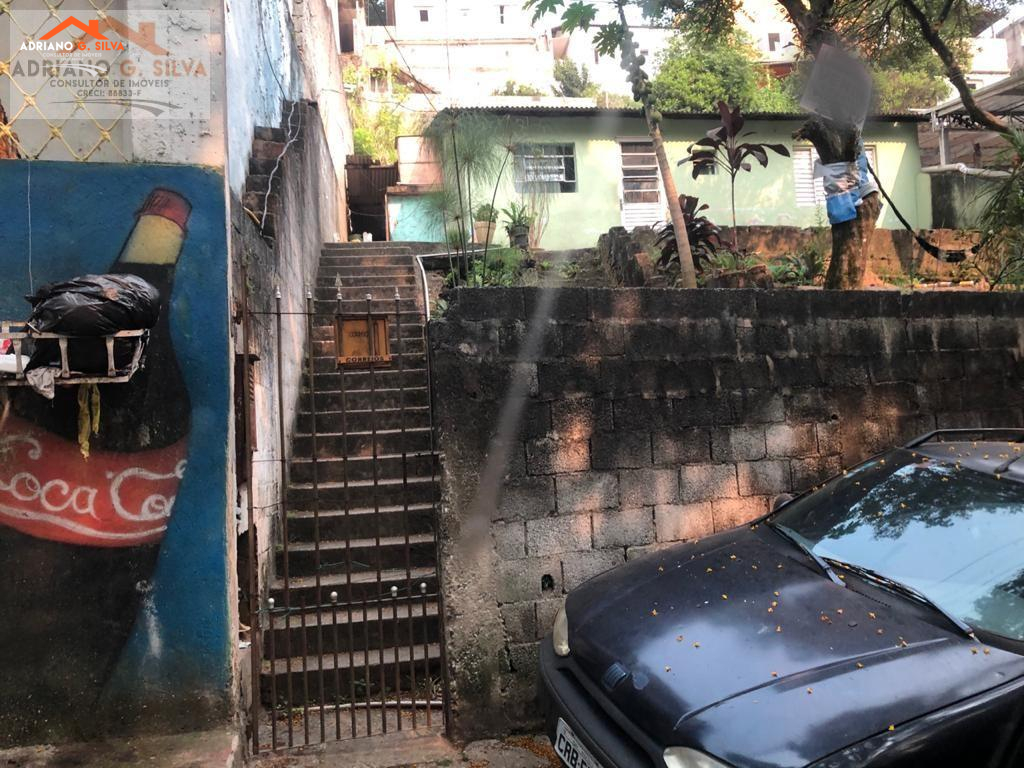 Casa para Venda em Embu das Artes / SP no bairro JARDIM NOVO EMBU - ADRIANO CONSULTOR DE IMÓVEIS