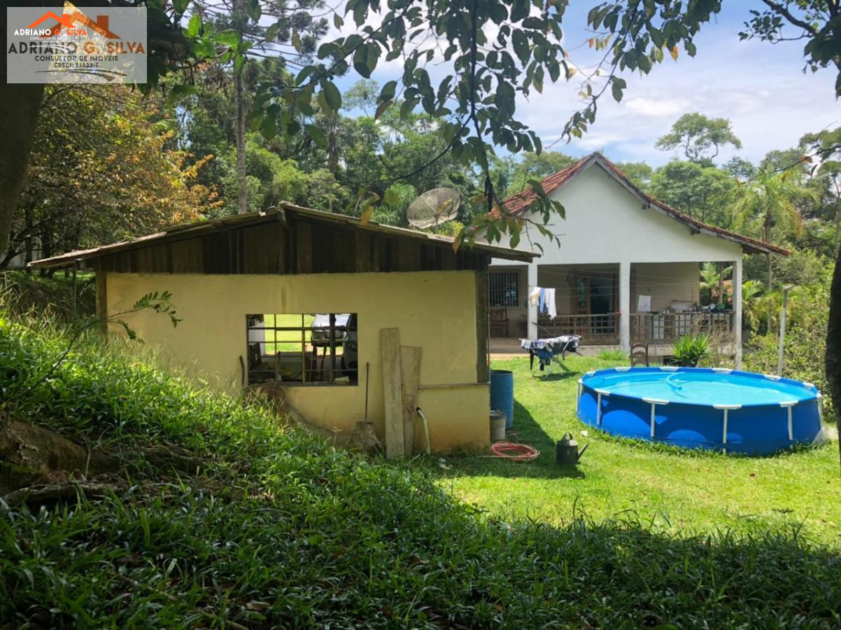 Chácara para Venda em Embu das Artes / SP no bairro RESSACA - ADRIANO CONSULTOR DE IMÓVEIS