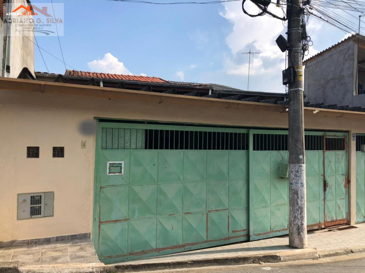 Casa para Venda em Embu das Artes / SP no bairro ENGENHO VELHO - ADRIANO CONSULTOR DE IMÓVEIS