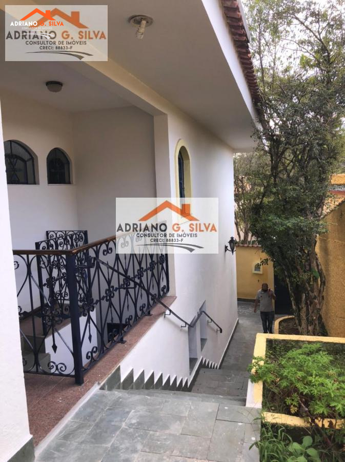 Casa para Venda em Embu das Artes / SP no bairro Centro - ADRIANO CONSULTOR DE IMÓVEIS