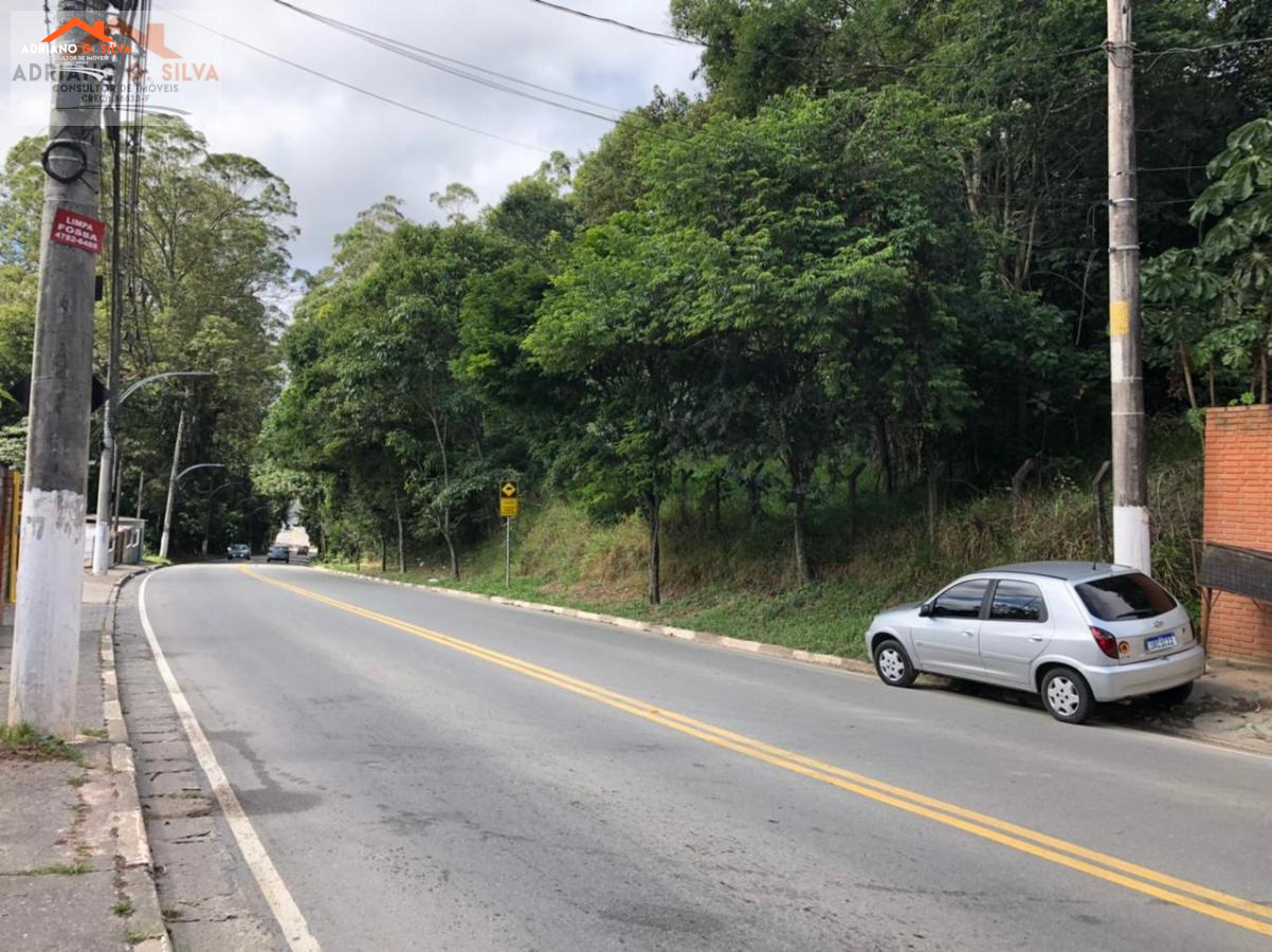 Terreno para Venda em Embu das Artes / SP no bairro ITATUBA - ADRIANO CONSULTOR DE IMÓVEIS