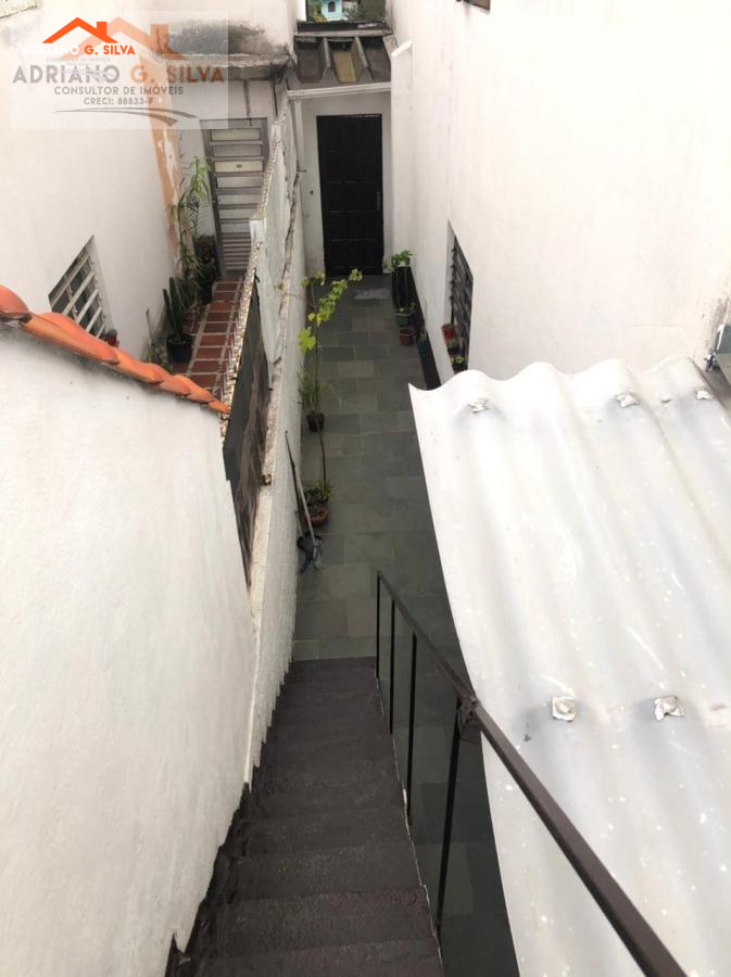 Casa para Venda em Embu das Artes / SP no bairro JARDIM MASCARENHAS - ADRIANO CONSULTOR DE IMÓVEIS