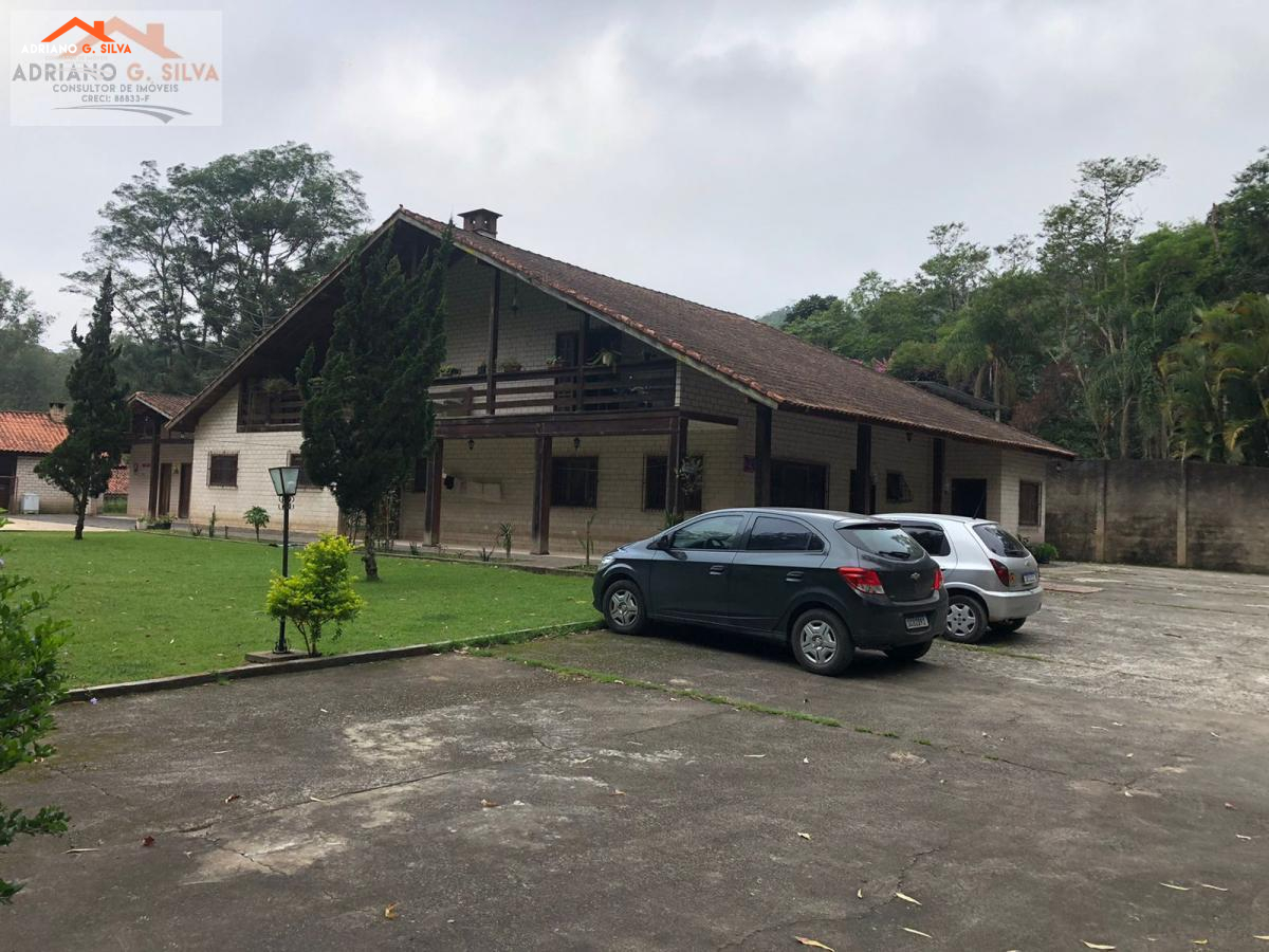 Chácara para Venda em Embu das Artes / SP no bairro CHÁCARAS BARTIRA - ADRIANO CONSULTOR DE IMÓVEIS