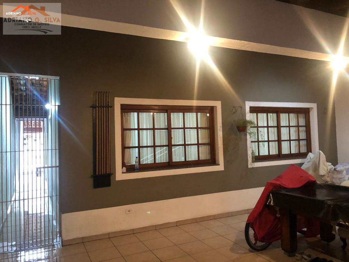 Casa para Venda em Taboão da Serra / SP no bairro NUCLEO RESIDENCIAL ISABELA - ADRIANO CONSULTOR DE IMÓVEIS