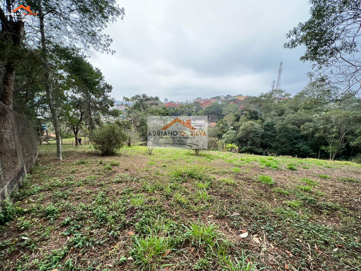 Terreno para Venda em Embu das Artes / SP no bairro CHÁCARAS LYDIA - ADRIANO CONSULTOR DE IMÓVEIS