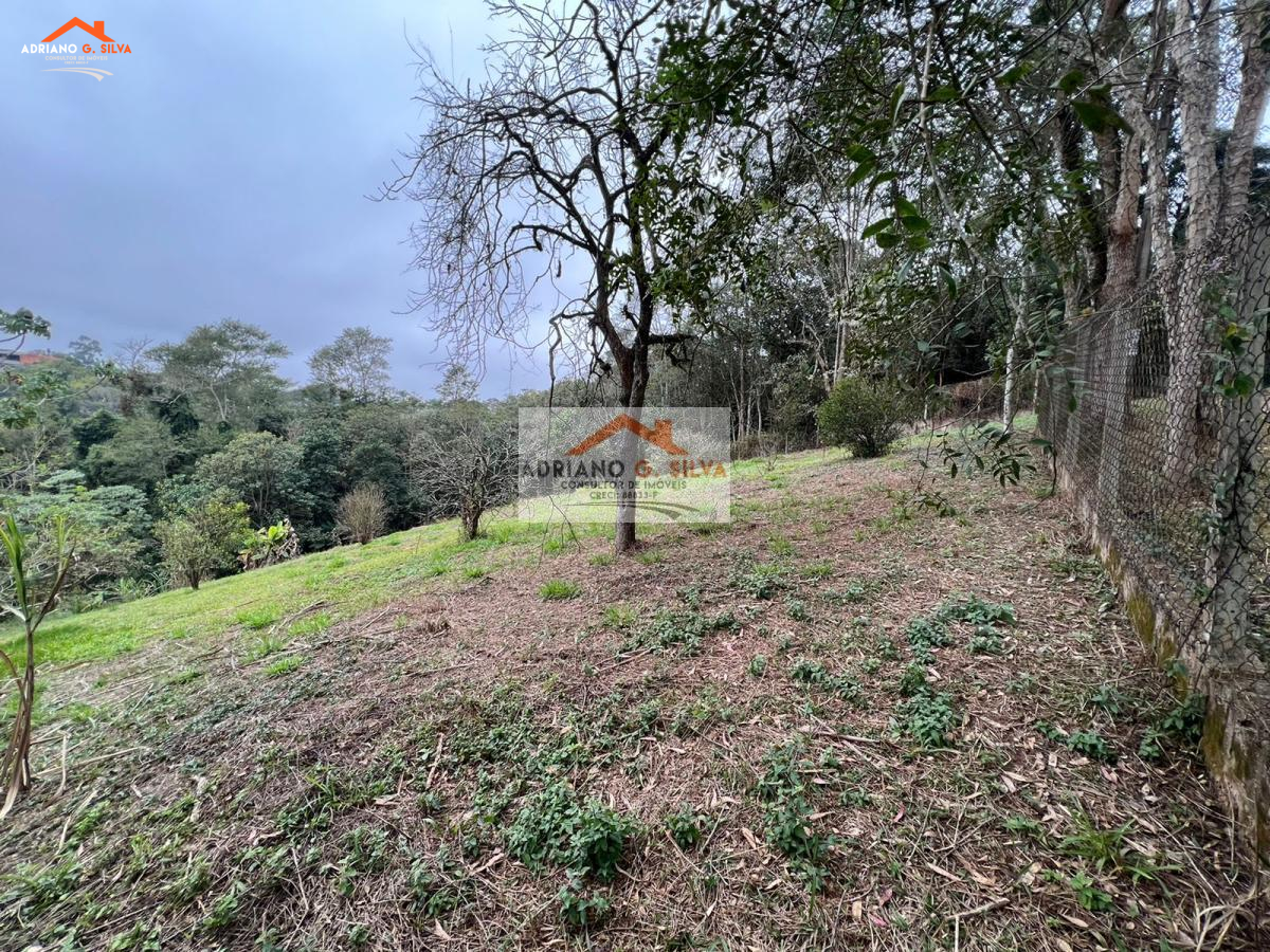 Terreno para Venda em Embu das Artes / SP no bairro CHÁCARAS LYDIA - ADRIANO CONSULTOR DE IMÓVEIS