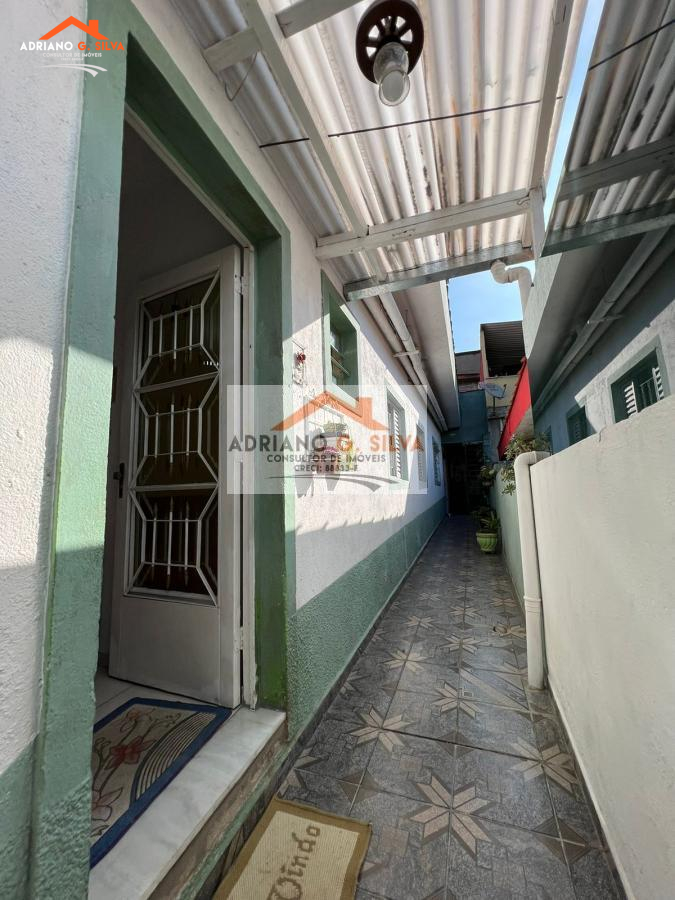 Casa para Venda em Embu das Artes / SP no bairro JARDIM SILVIA - ADRIANO CONSULTOR DE IMÓVEIS