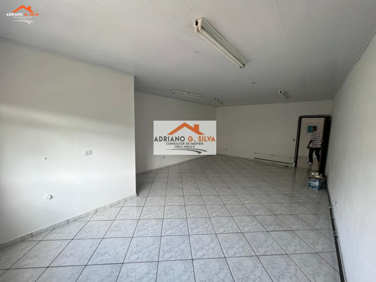 Sala Comercial para Locação em Embu das Artes / SP no bairro CENTRO DE EMBU DAS ARTES - ADRIANO CONSULTOR DE IMÓVEIS