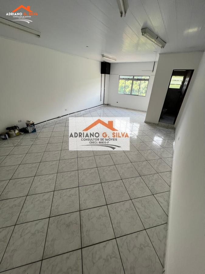 Sala Comercial para Locação em Embu das Artes / SP no bairro CENTRO DE EMBU DAS ARTES - ADRIANO CONSULTOR DE IMÓVEIS