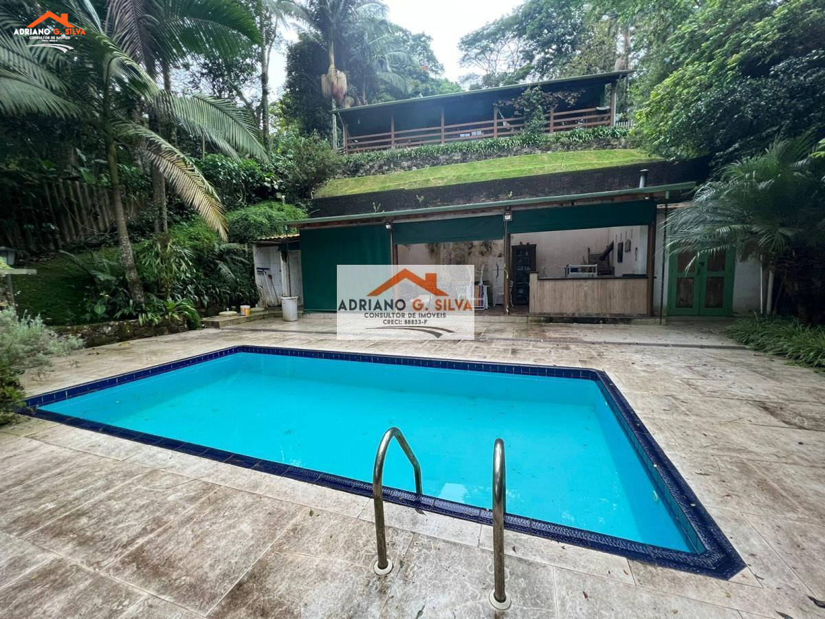 Chácara para Venda em Embu das Artes / SP no bairro CHÁCARAS AURORA - ADRIANO CONSULTOR DE IMÓVEIS