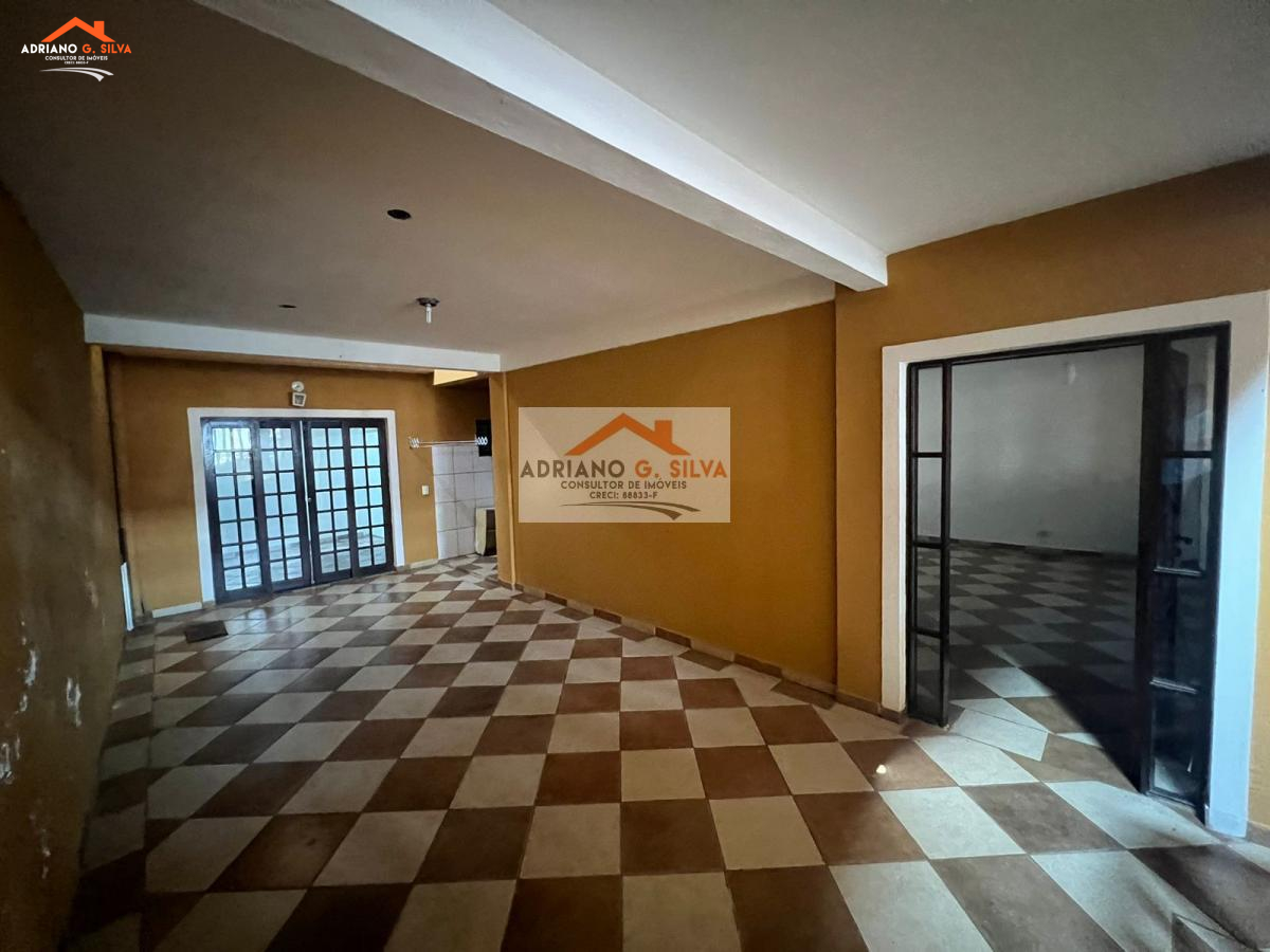 Casa para Venda em Embu das Artes / SP no bairro JARDIM NOVO EMBU - ADRIANO CONSULTOR DE IMÓVEIS