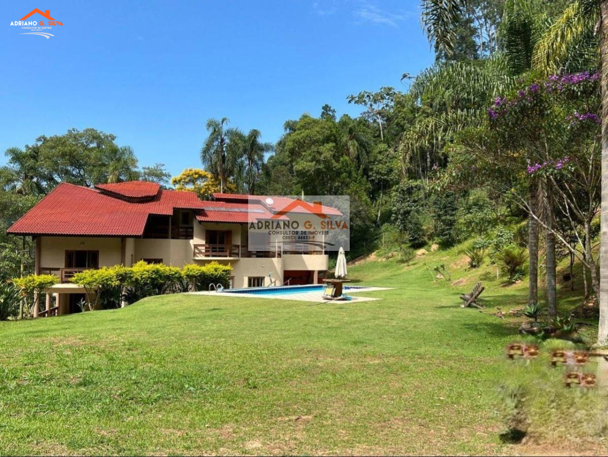 Casa em Condomínio para Venda em Embu das Artes / SP no bairro JARDIM ITATIAIA - ADRIANO CONSULTOR DE IMÓVEIS