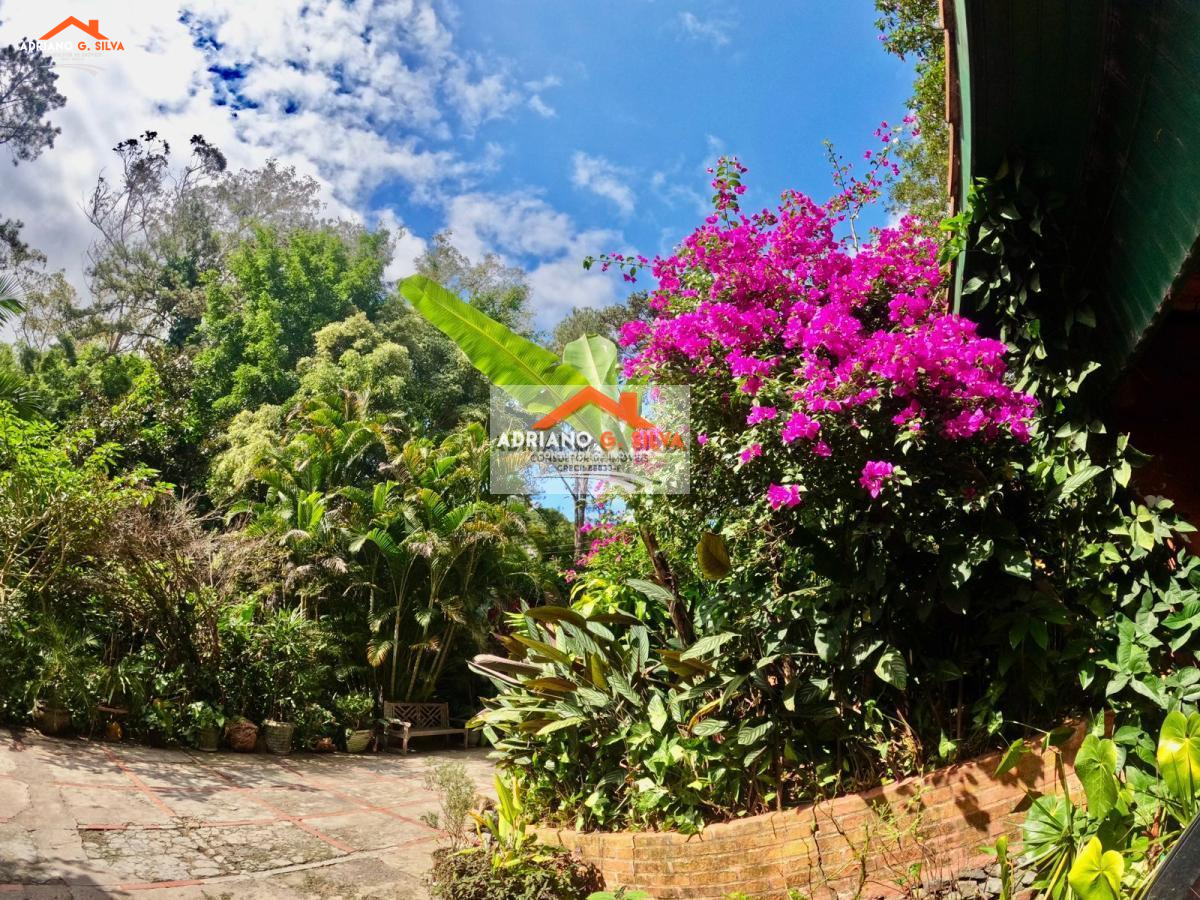 Chácara para Venda em Embu das Artes / SP no bairro ENGENHO VELHO - ADRIANO CONSULTOR DE IMÓVEIS