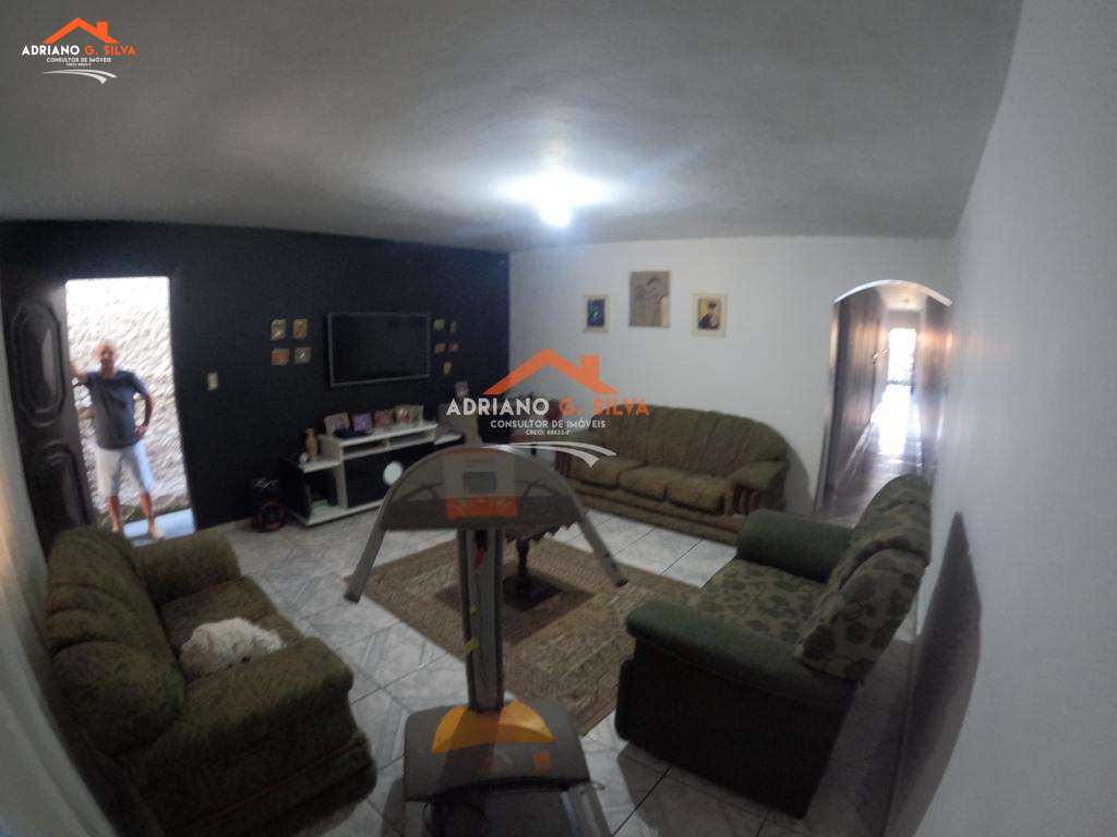Casa para Venda em Embu das Artes / SP no bairro JARDIM PINHEIRINHO - ADRIANO CONSULTOR DE IMÓVEIS