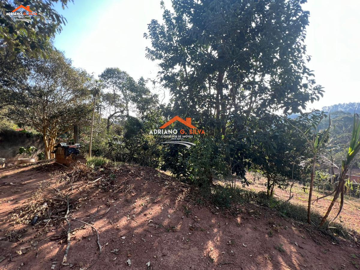 Terreno para Venda em Embu das Artes / SP no bairro VALE DO SOL - ADRIANO CONSULTOR DE IMÓVEIS