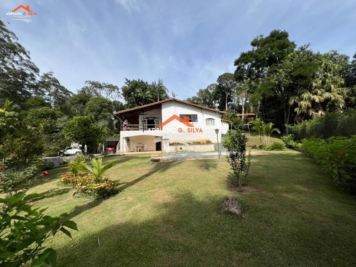 Casa em Condomínio para Venda em Embu das Artes / SP no bairro ITATUBA - ADRIANO CONSULTOR DE IMÓVEIS