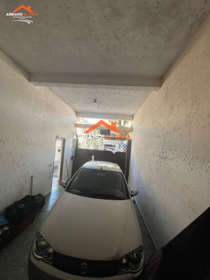 Casa para Venda em Embu das Artes / SP no bairro ENGENHO VELHO - ADRIANO CONSULTOR DE IMÓVEIS