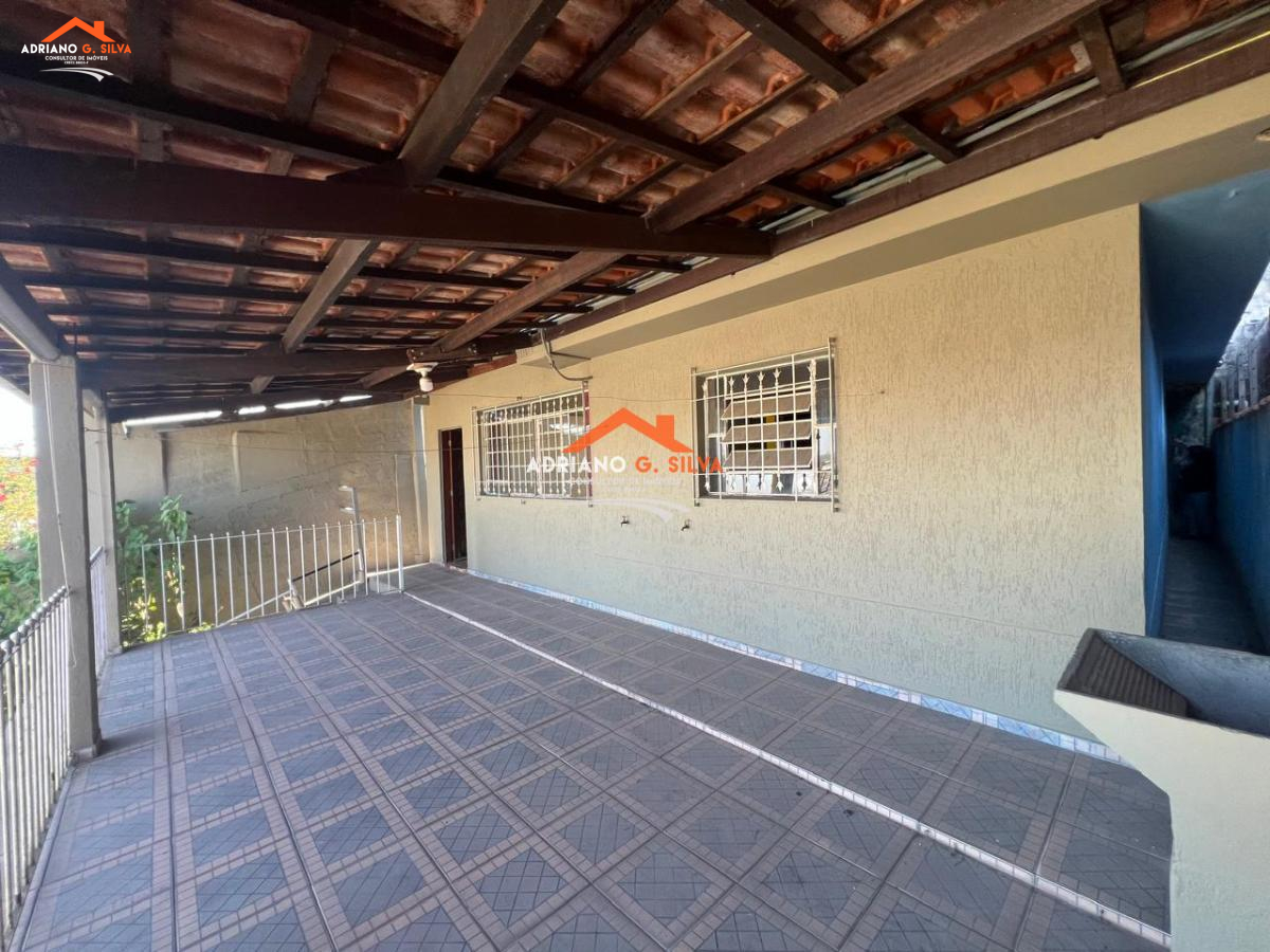 Casa para Venda em Embu das Artes / SP no bairro JARDIM DE LOURDES - ADRIANO CONSULTOR DE IMÓVEIS