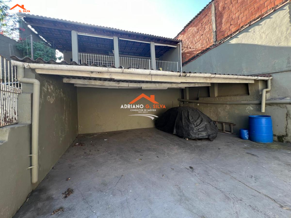 Casa para Venda em Embu das Artes / SP no bairro JARDIM DE LOURDES - ADRIANO CONSULTOR DE IMÓVEIS