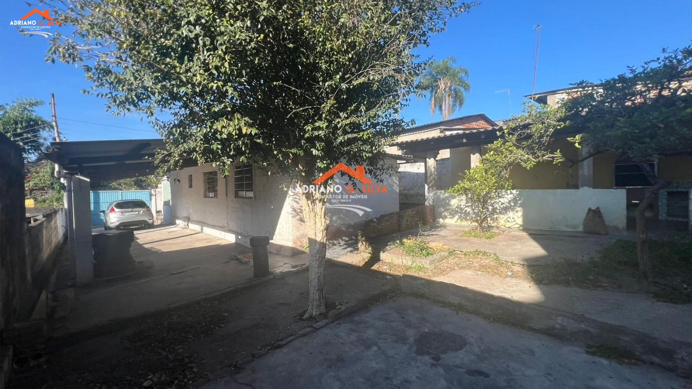 Casa para Venda em Embu das Artes / SP no bairro CENTRO DE EMBU DAS ARTES - ADRIANO CONSULTOR DE IMÓVEIS