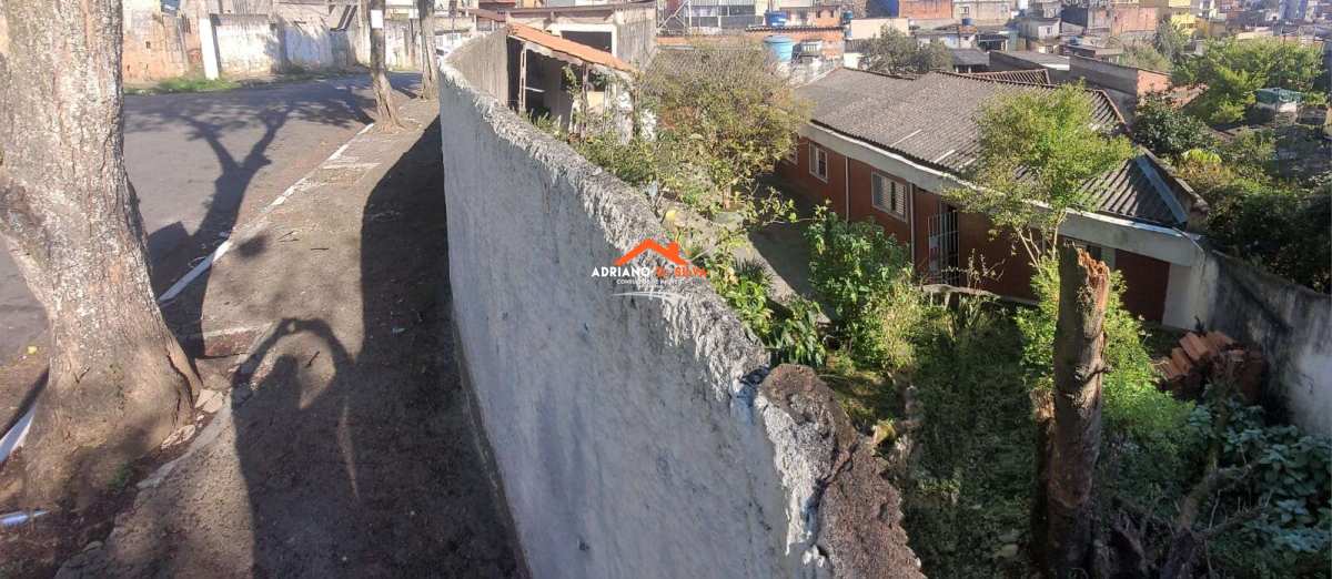 Casa à venda em Embu das Artes, Jardim Santo Eduardo, com 3 quartos, 282,40m²