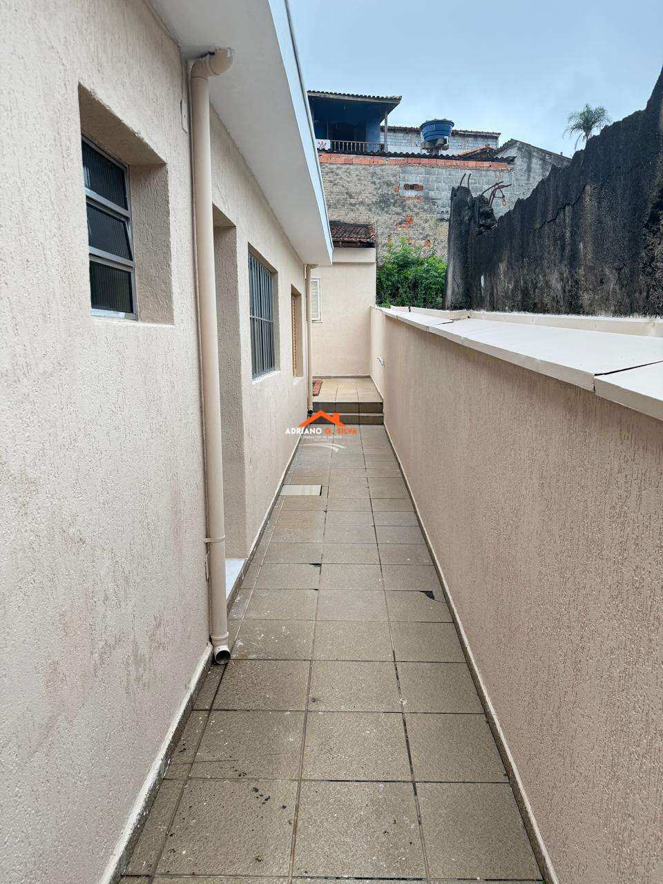 Casa à venda em Embu das Artes, Jardim Novo Embu, com 2 quartos, 164,00m² - ADRIANO CONSULTOR DE IMÓVEIS