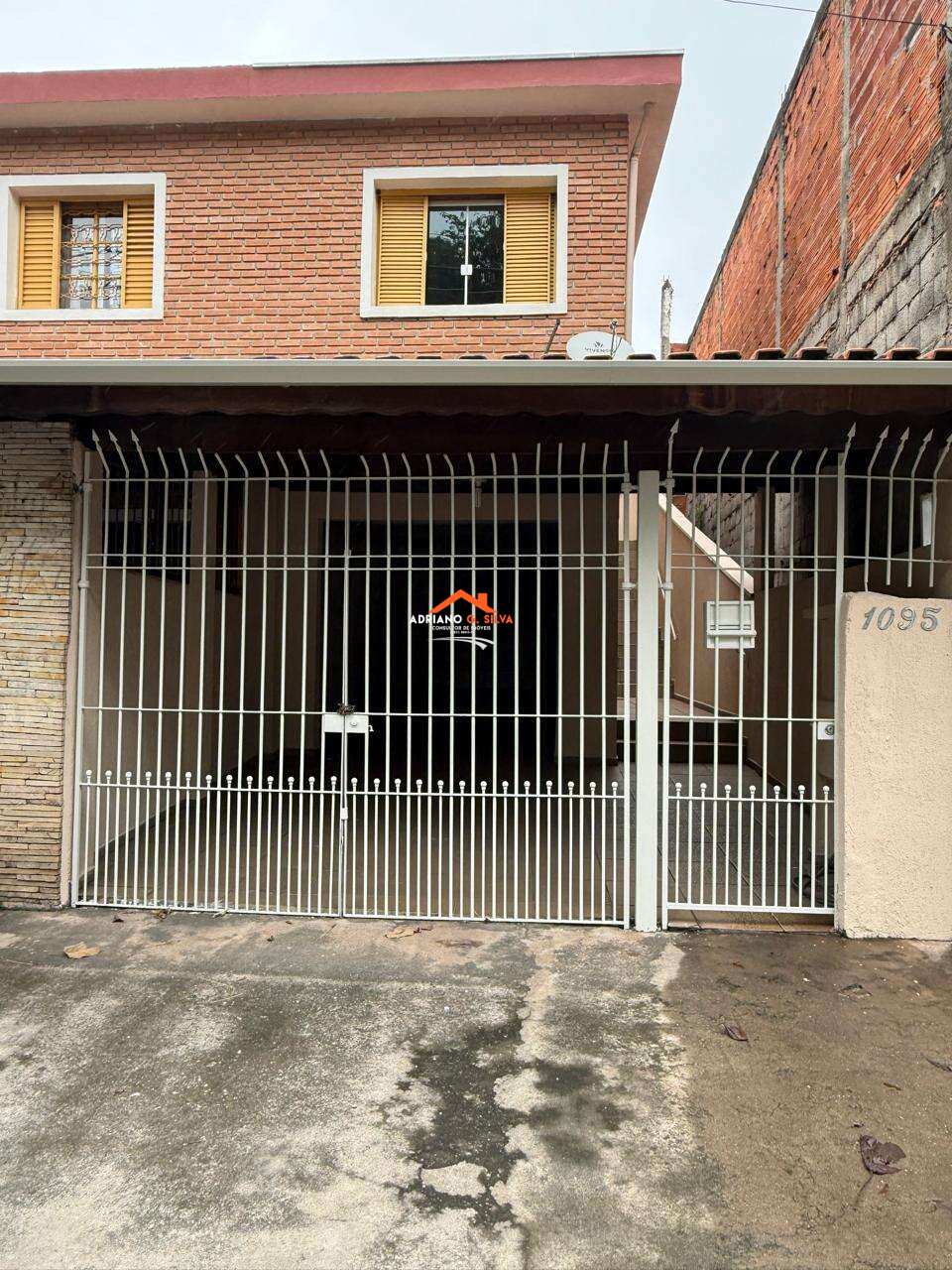 Casa à venda em Embu das Artes, Jardim Novo Embu, com 2 quartos, 164,00m² - ADRIANO CONSULTOR DE IMÓVEIS