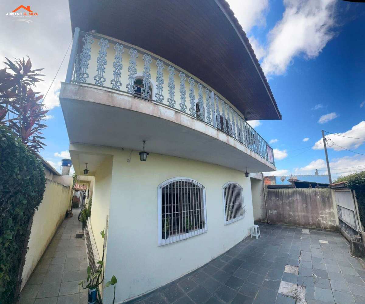 Casa à venda em Embu das Artes, Jardim Novo Embu, com 4 quartos, 250,00m² - ADRIANO CONSULTOR DE IMÓVEIS