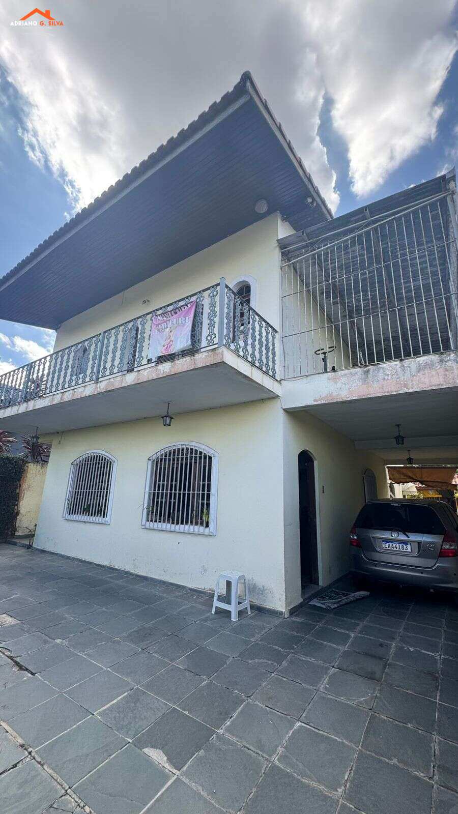 Casa à venda em Embu das Artes, Jardim Novo Embu, com 4 quartos, 250,00m² - ADRIANO CONSULTOR DE IMÓVEIS