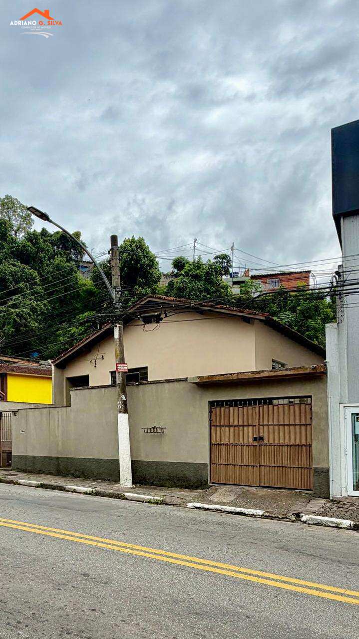 Casa à venda em Embu das Artes, Jardim Sílvia, com 3 quartos, 108,00m² - ADRIANO CONSULTOR DE IMÓVEIS