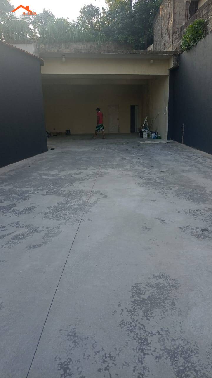 Casa à venda em Embu das Artes, Jardim de Lourdes, com 2 quartos, 415,27m² - ADRIANO CONSULTOR DE IMÓVEIS