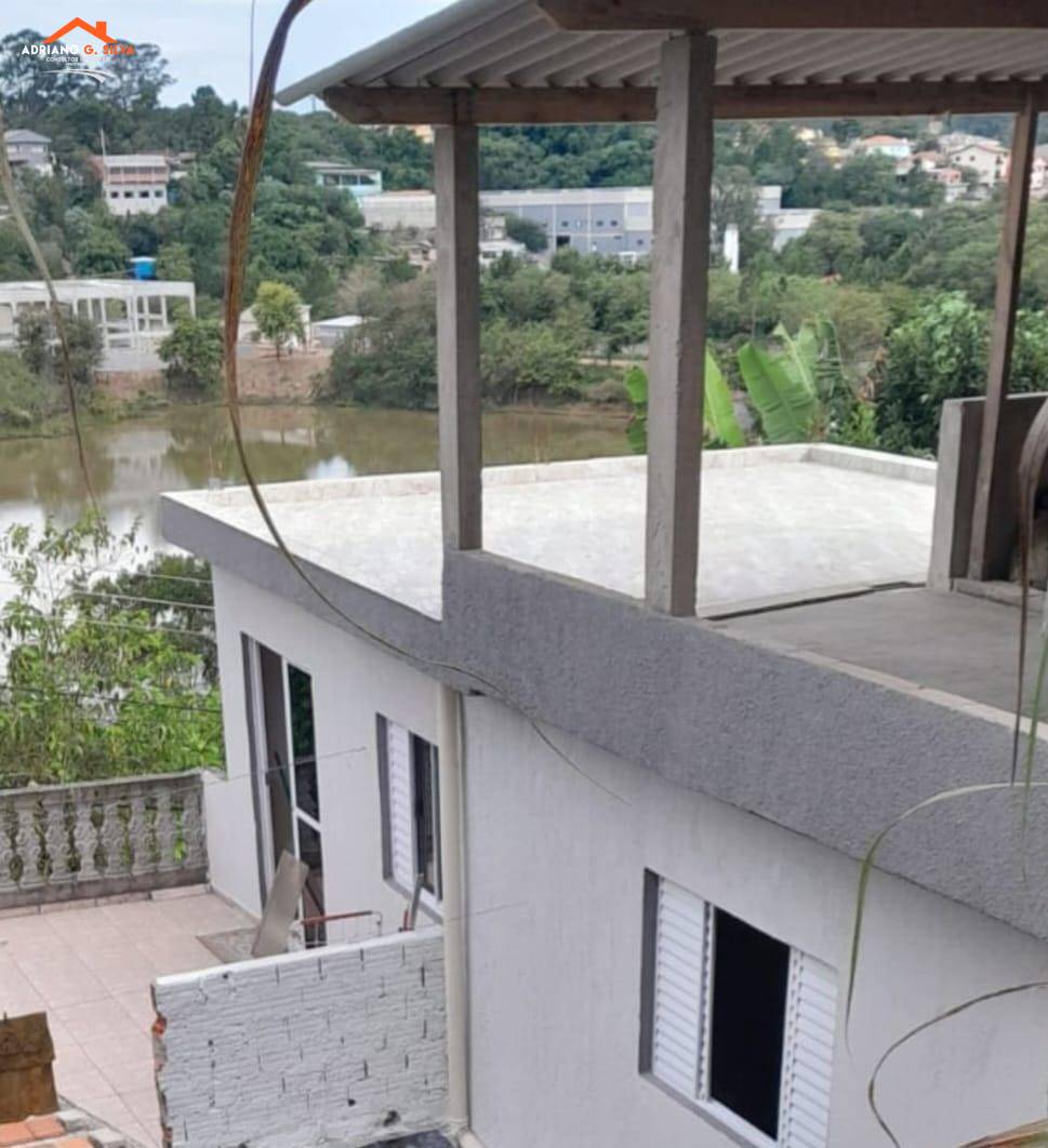 Casa com 2 quartos, 150,00m², à venda em Embu das Artes, Jardim Novo Embu - ADRIANO CONSULTOR DE IMÓVEIS