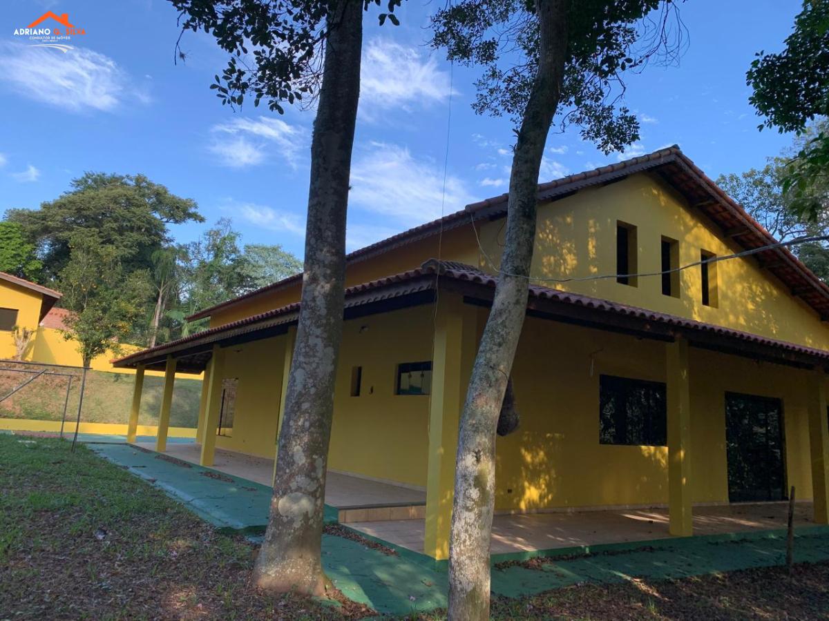 Casa à venda em Embu das Artes, Chácaras Ana Lúcia, com 3 quartos, 329,00m² - ADRIANO CONSULTOR DE IMÓVEIS