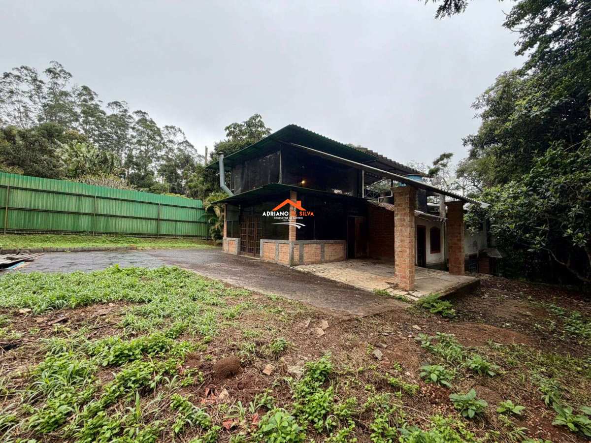 Casa de condomínio à venda em Embu das Artes, Jardim dos Ipês, 200,00m² - ADRIANO CONSULTOR DE IMÓVEIS