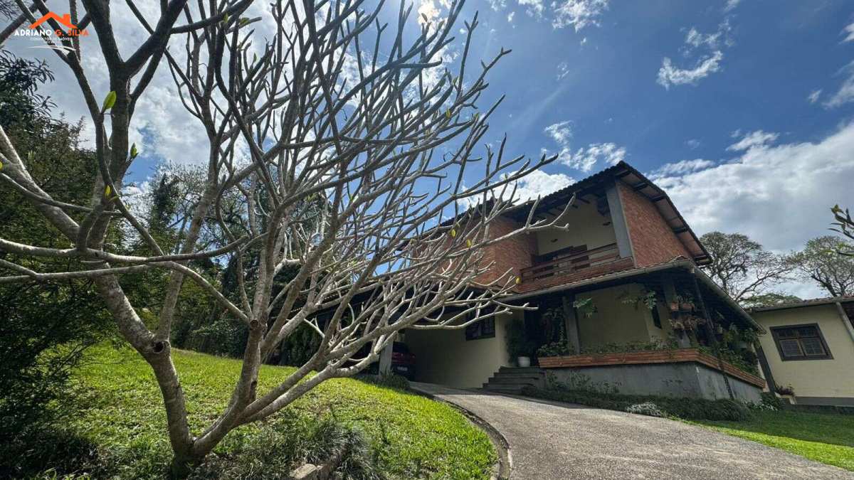 Casa de condomínio à venda em Embu das Artes, Jardim dos Ipês, com 4 quartos, 409,92m² - ADRIANO CONSULTOR DE IMÓVEIS