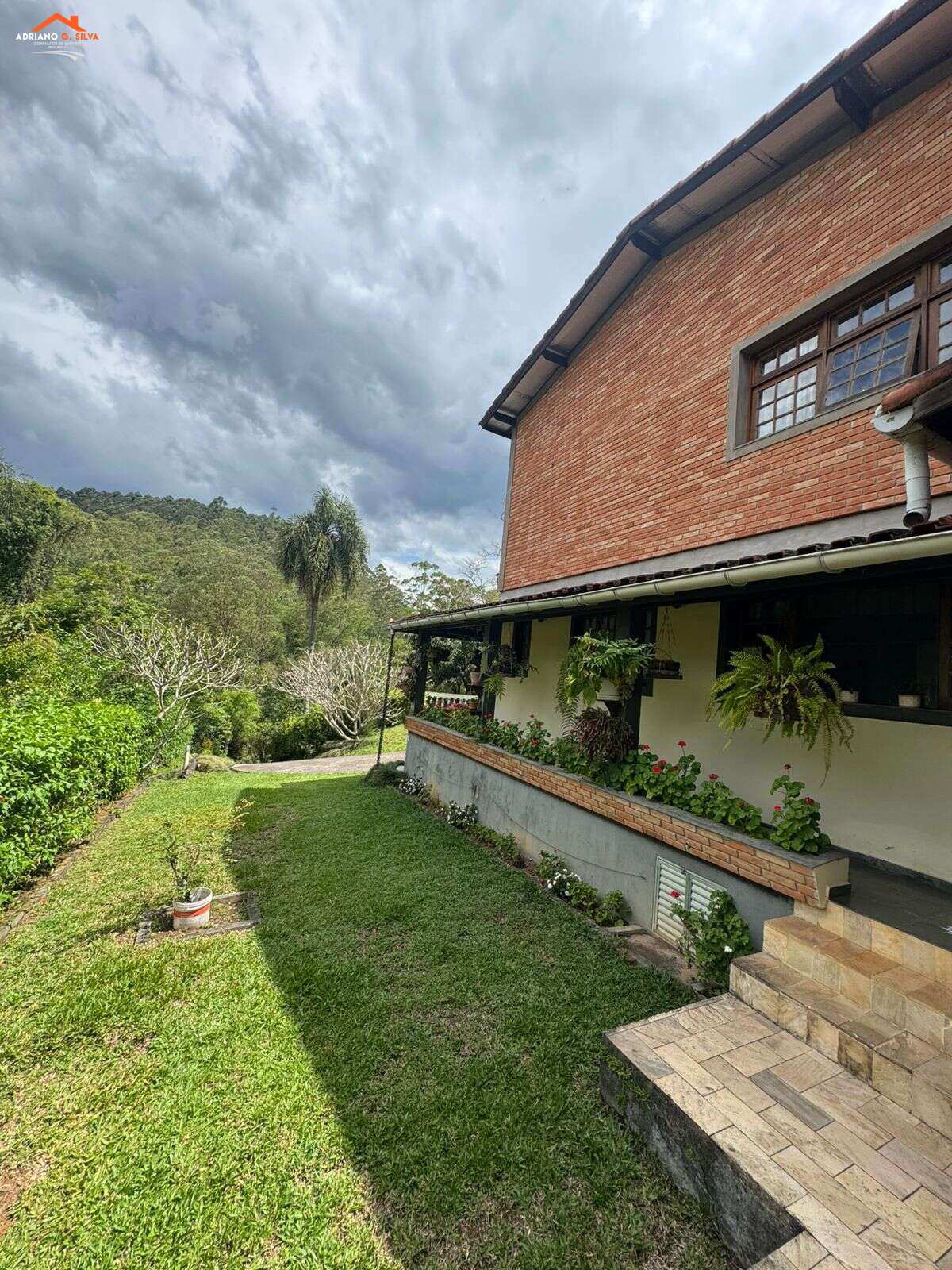 Casa de condomínio à venda em Embu das Artes, Jardim dos Ipês, com 4 quartos, 409,92m² - ADRIANO CONSULTOR DE IMÓVEIS