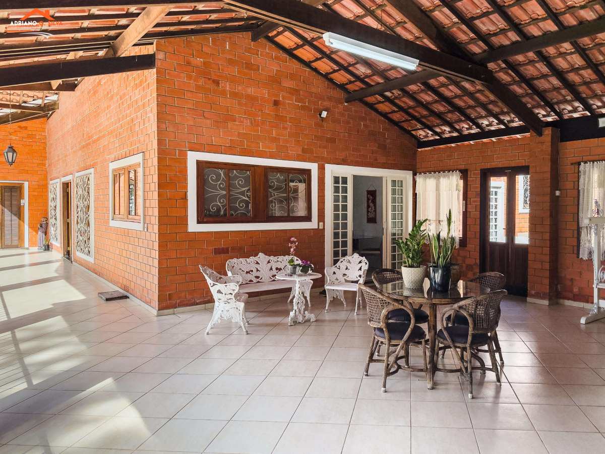 Casa de condomínio à venda em Embu das Artes, Jardim dos Ipês, com 3 quartos, 500,00m² - ADRIANO CONSULTOR DE IMÓVEIS
