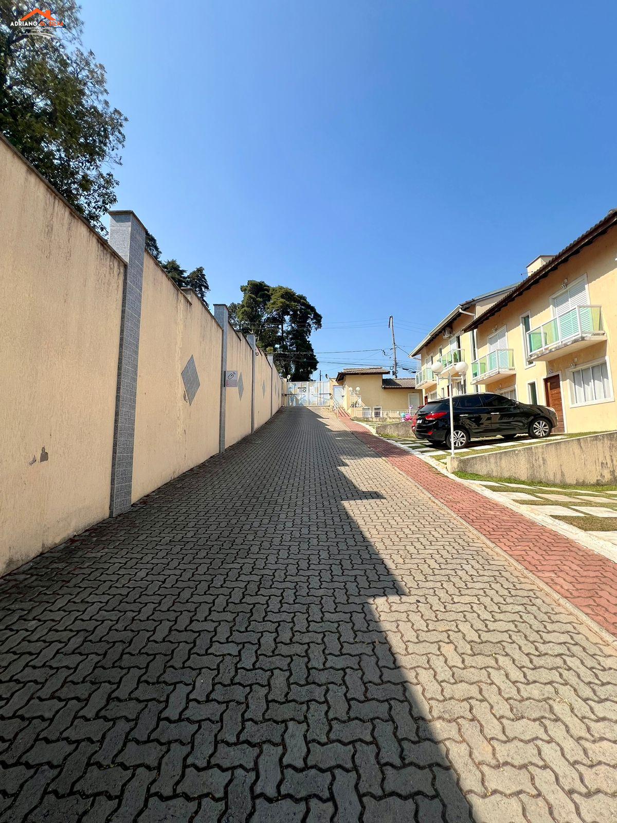 Casa de condomínio para alugar, com 2 quartos, 64,00m² - ADRIANO CONSULTOR DE IMÓVEIS