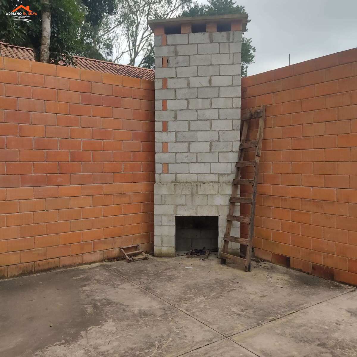 Chácara à venda em Embu das Artes, Invernada, 1.000,00m² - ADRIANO CONSULTOR DE IMÓVEIS