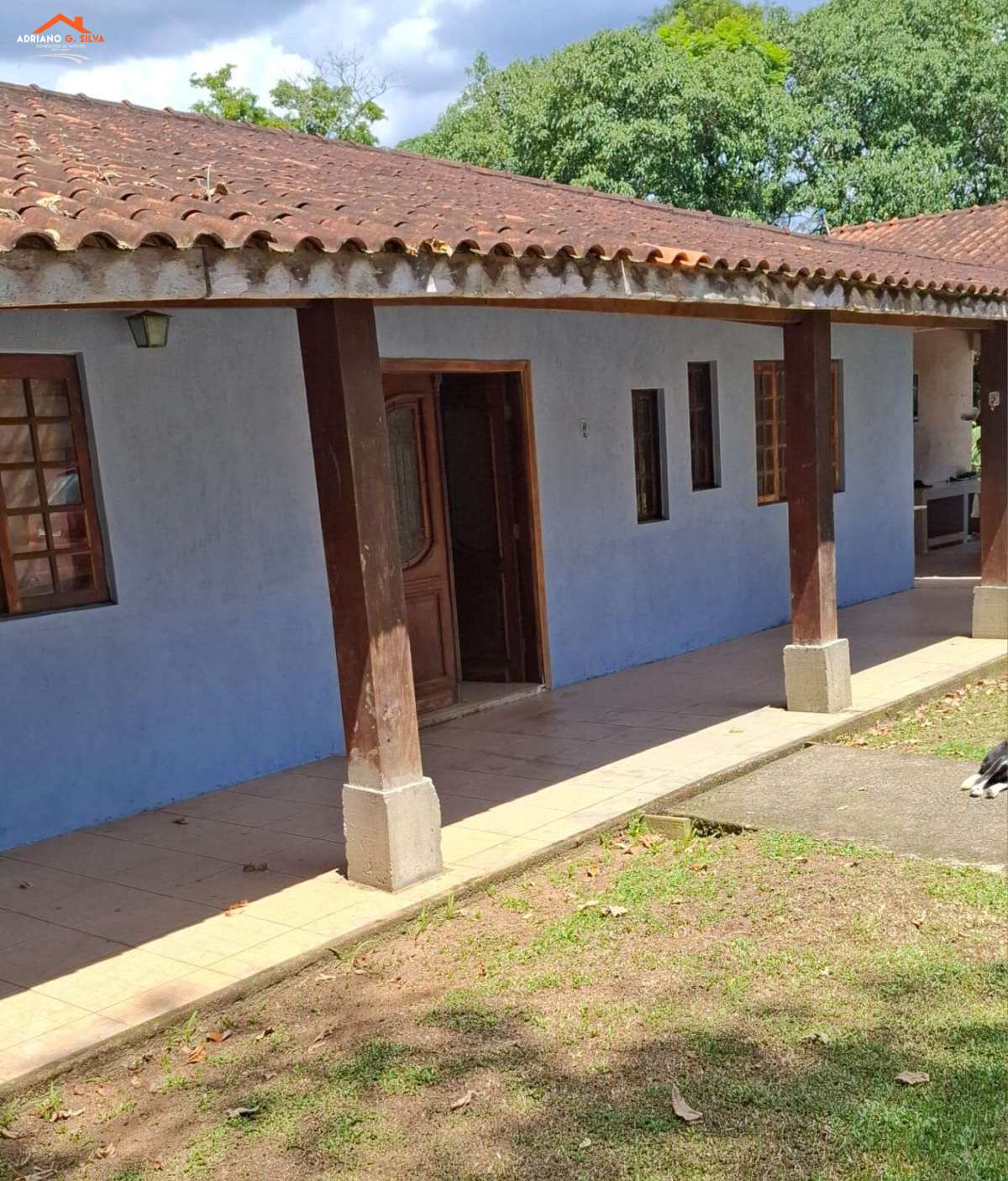 Chácara à venda em Embu das Artes, Parque dos Caetes, com 3 quartos, 1.500,00m² - ADRIANO CONSULTOR DE IMÓVEIS