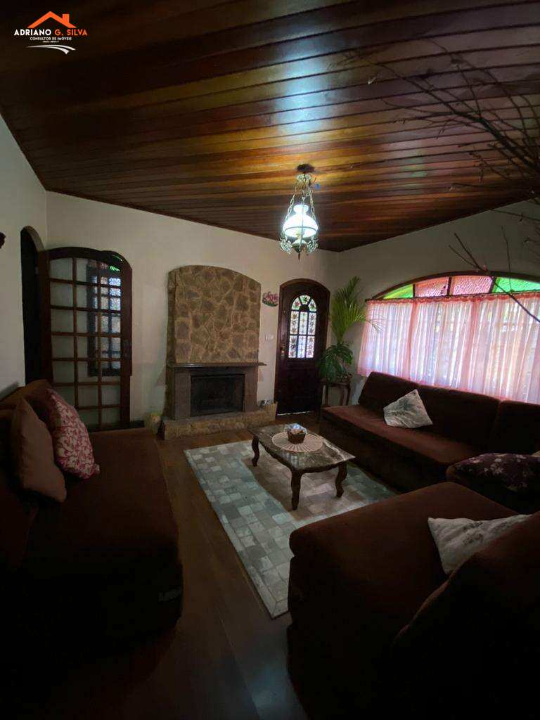 Chácara à venda em Itapecerica da Serra, Jardim Convento, com 5 quartos, 3181,92m² - ADRIANO CONSULTOR DE IMÓVEIS