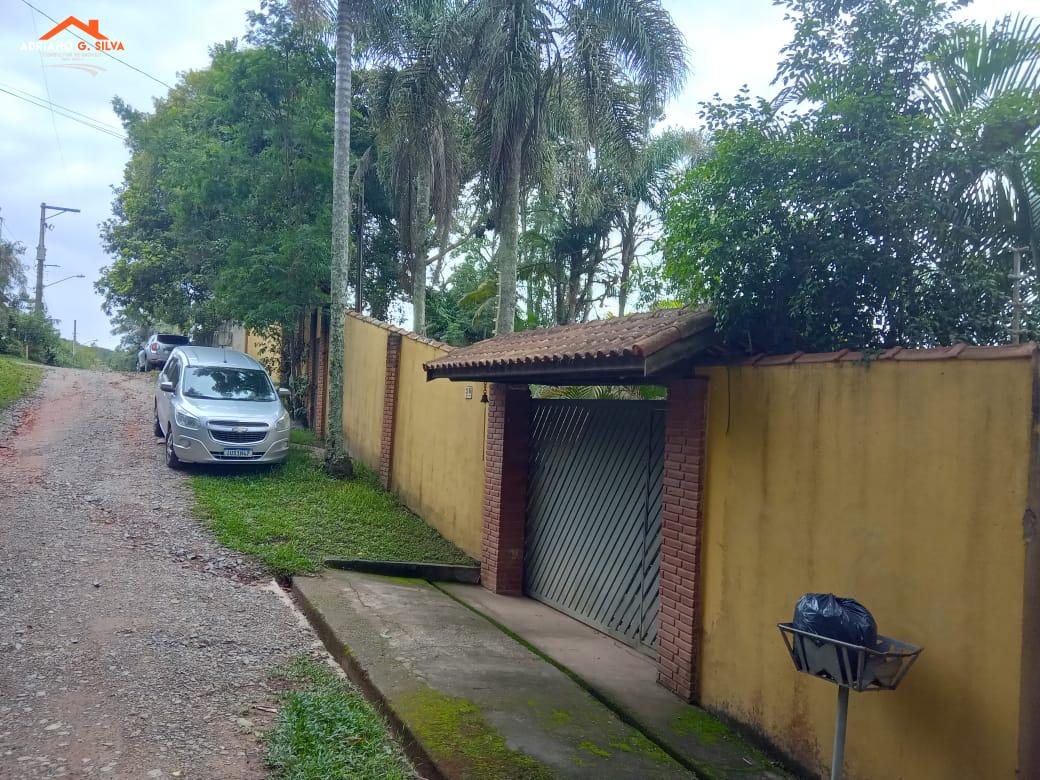 Chácara à venda, 200,00m² - ADRIANO CONSULTOR DE IMÓVEIS