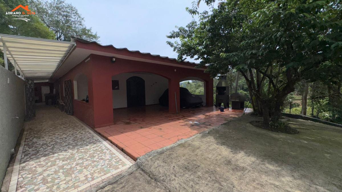 Chácara à venda em Embu das Artes, Chácaras Lidia, com 3 quartos, 2.967,00m² - ADRIANO CONSULTOR DE IMÓVEIS