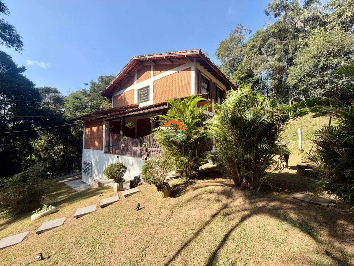 Chácara à venda em Embu das Artes, Chácaras Lidia, com 5 quartos, 5.019,00m² - ADRIANO CONSULTOR DE IMÓVEIS