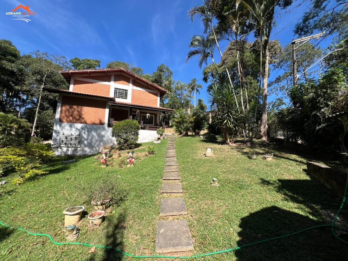 Chácara com 5 quartos, 5.019,00m², à venda em Embu das Artes, Chácaras Lidia - ADRIANO CONSULTOR DE IMÓVEIS