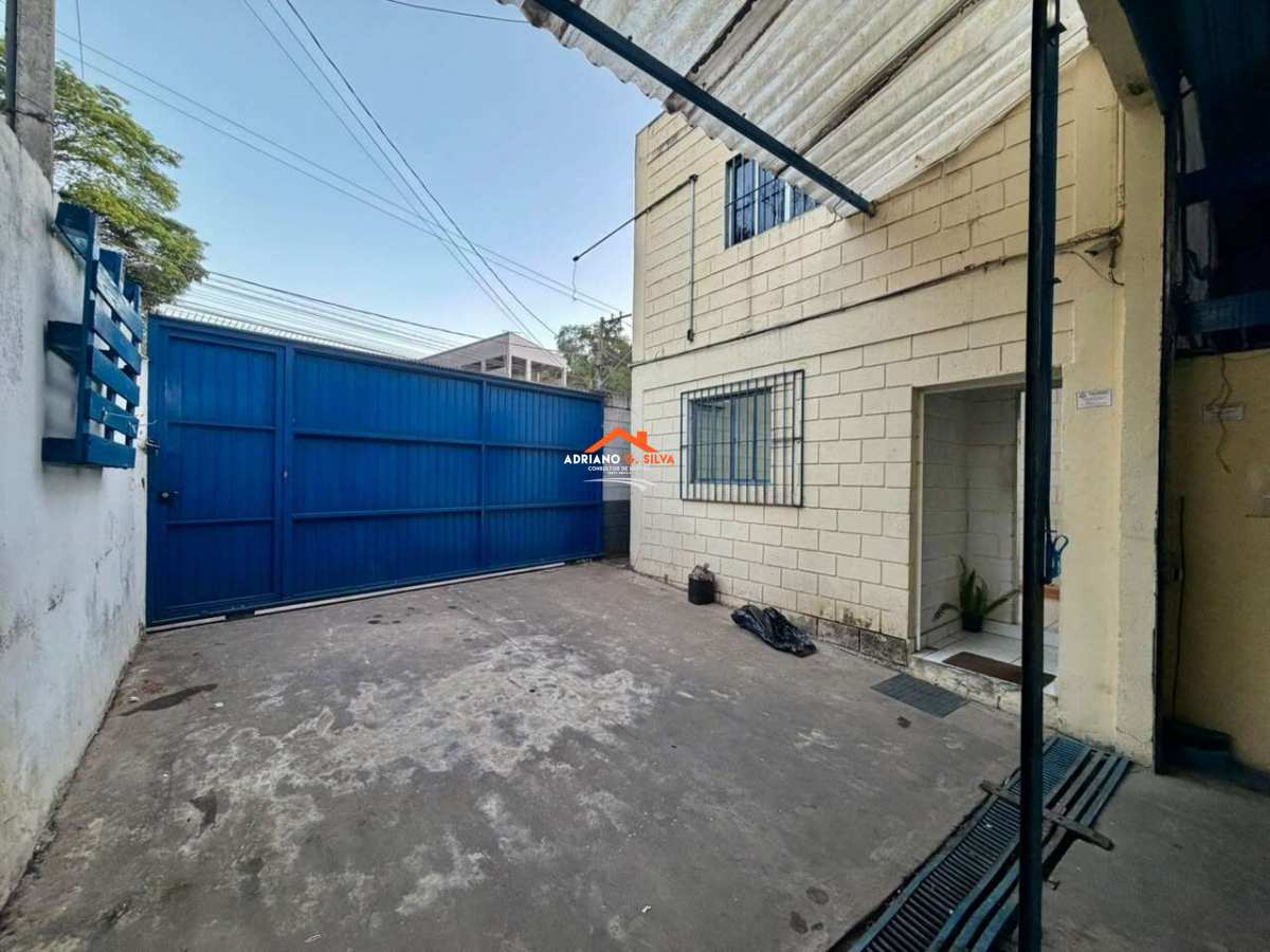 Galpão para alugar em Embu das Artes, Jardim Lavorato, 280,00m² - ADRIANO CONSULTOR DE IMÓVEIS