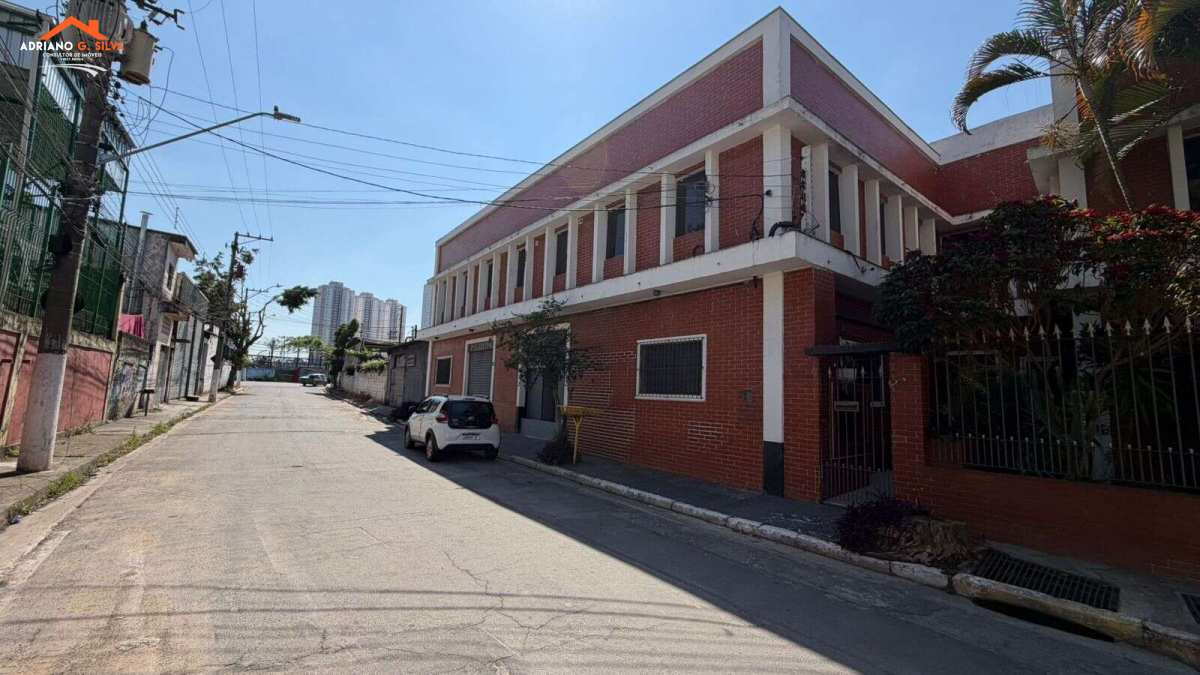 Galpão para alugar em Embu das Artes, Jardim Vista Alegre, 750,00m² - ADRIANO CONSULTOR DE IMÓVEIS