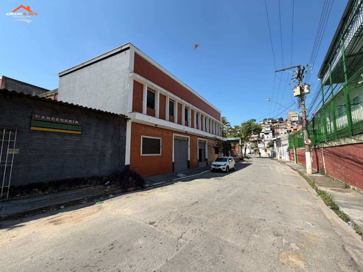 Galpão para alugar em Embu das Artes, Jardim Vista Alegre, 750,00m² - ADRIANO CONSULTOR DE IMÓVEIS