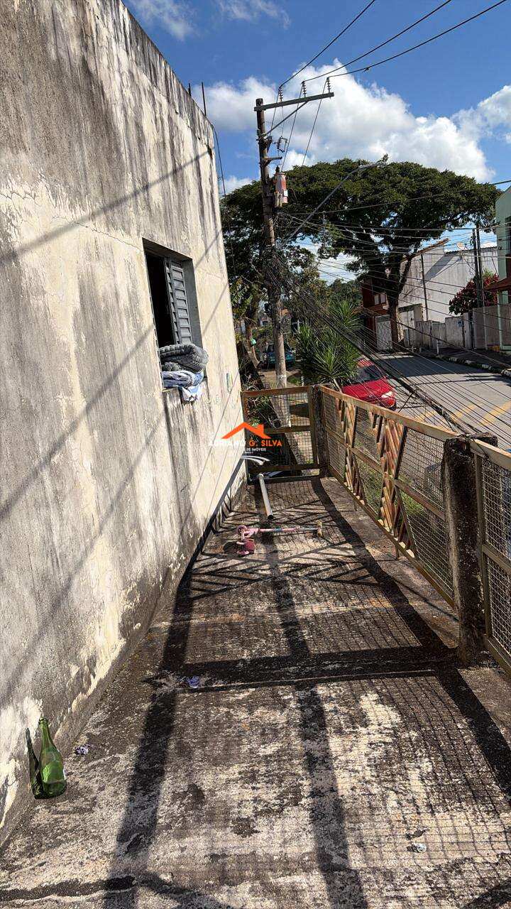 Imóvel para reformar, com preço de oportunidade. - ADRIANO CONSULTOR DE IMÓVEIS
